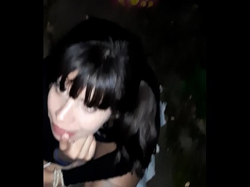❤️ Kadulla turvonneen peniksen vastineeksi karkkia Kotitekoinen porno at fi.teencumpot.ru